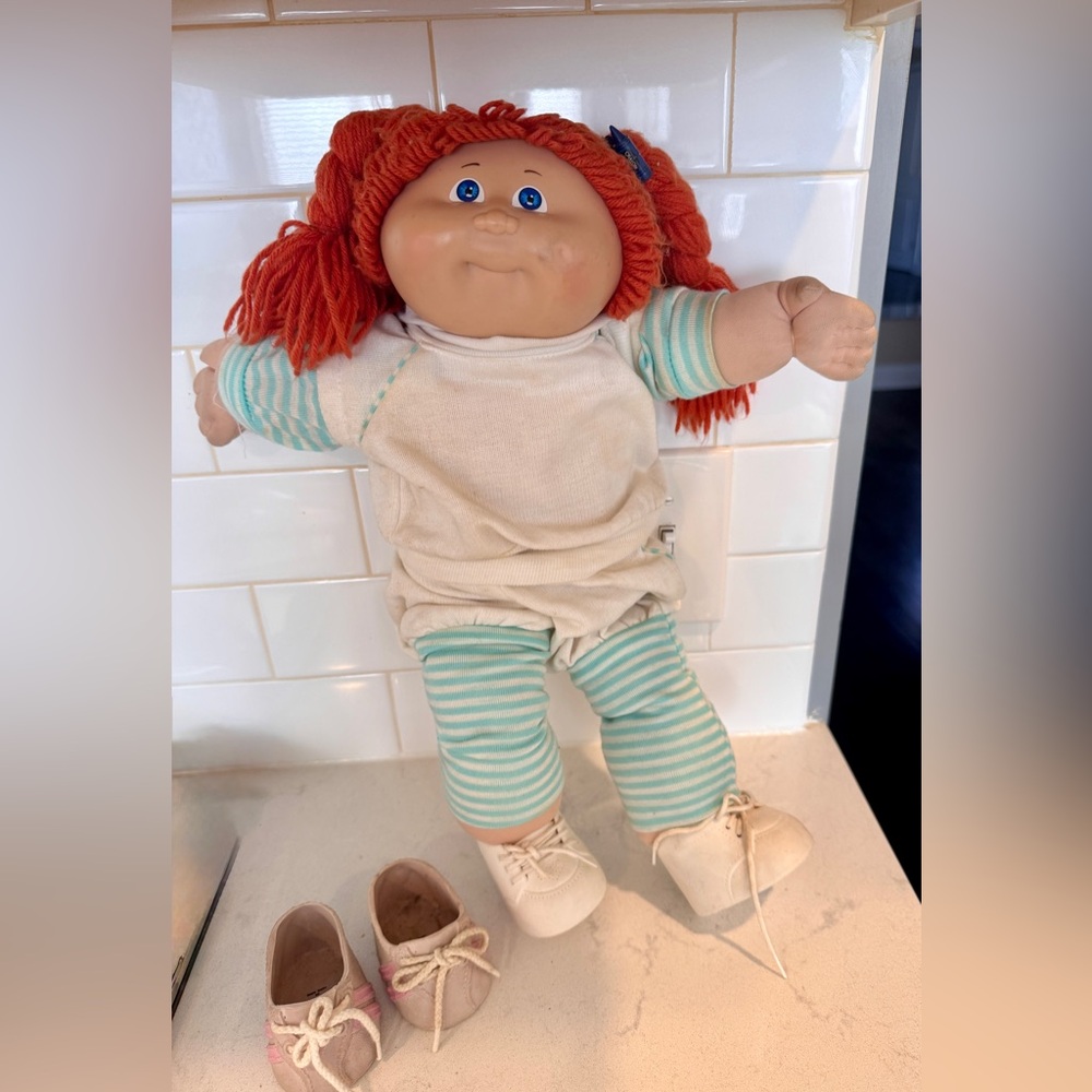 Vintage Cabbage Patch Kids Doll Original Red Hair/Blue Eyes + Accessories Set